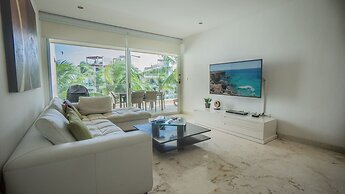 Elements 220 2 Bedroom Condo by RedAwning