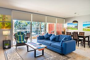 Elements 112 2 Bedroom Condo by RedAwning