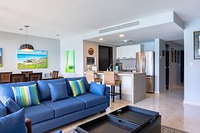 Elements 112 2 Bedroom Condo by RedAwning