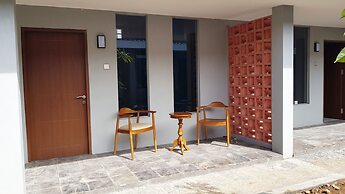 Sanur Agung Suite