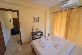 Mariners Bay Suites