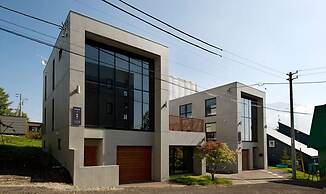 Asanagi Studio by Hokkaido Tracks