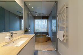 Chalet W by H2 Life