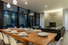 Yanagi House by Hokkaido Tracks