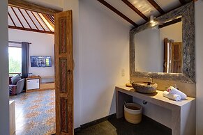 Wide Sands Beach Retreat