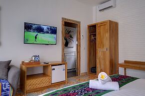 Wide Sands Beach Retreat