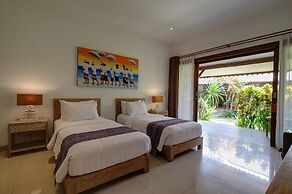Wide Sands Beach Retreat