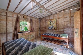 Wide Sands Beach Retreat