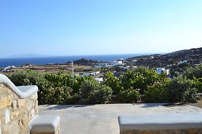 Oniropetra Apartaments