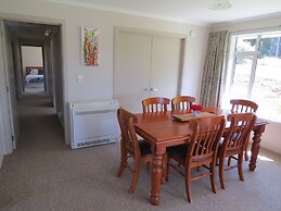 Waikawa House