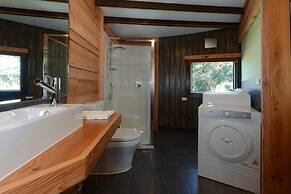 Taylors Bay Cottage