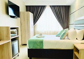 Bayside Hotel 116