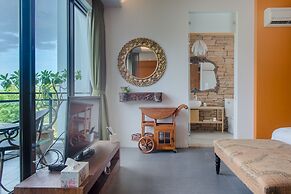 Jiaoxi 320 B&B
