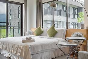 Jiaoxi 320 B&B