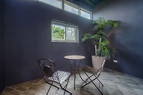 Jiaoxi 320 B&B