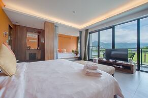 Jiaoxi 320 B&B