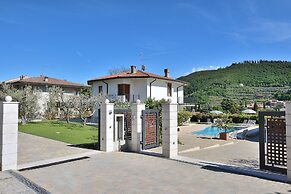 Cà Le Terrazze With Pool
