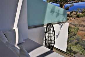 A Lux Villas Santorini
