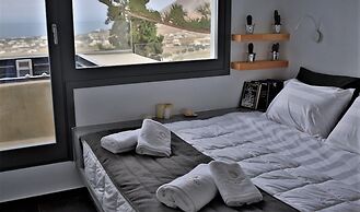 A Lux Villas Santorini