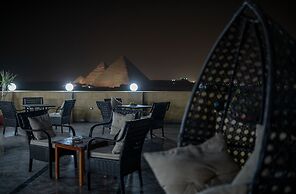 Gardenia Pyramids View Inn - Rooftop