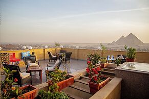 Gardenia Pyramids View Inn - Rooftop