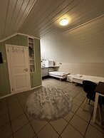 Midnattsol rom og hytter