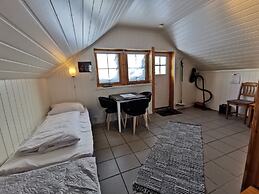 Midnattsol rom og hytter