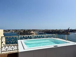 Iniala Valletta