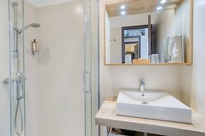 Roc Hotel