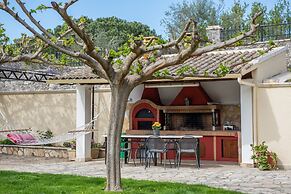Villa Pine Forest