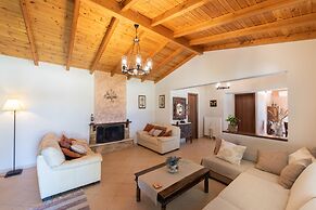 Villa Pine Forest