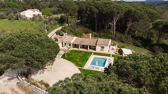 Villa Pine Forest