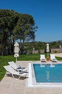 Villa Pine Forest