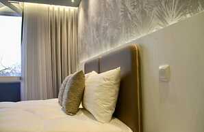 A Rendilheira Charming Suites.