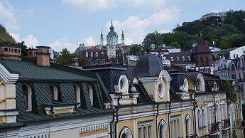Kiev Story
