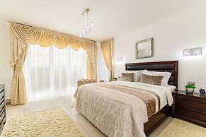 Luxury Apartment Avantgarden 3