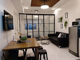 Studio Luxe In Princeton Residences
