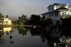 Tree Lake B&B