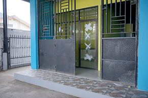 SPOT ON 2577 Pondok Garasi