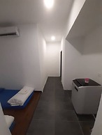 Roxy Sematan Villa & Townhouse