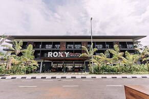 Roxy Sematan Villa & Townhouse