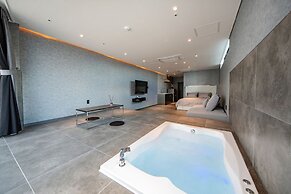 W Spa Pension