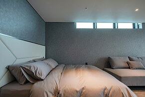 W Spa Pension