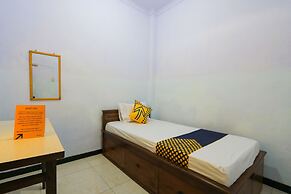 OYO 2497 Pesona Guest House