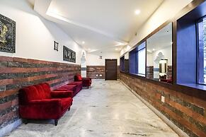 Hotel Surpin Palace