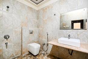 Hotel Surpin Palace