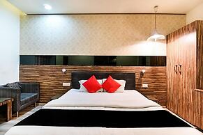 Hotel Surpin Palace