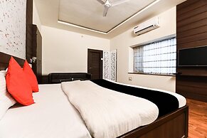 Hotel Surpin Palace