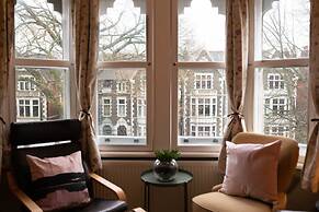 The Loft 2BR Duplex, Central & Parking