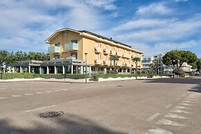 Junior Family Hotel